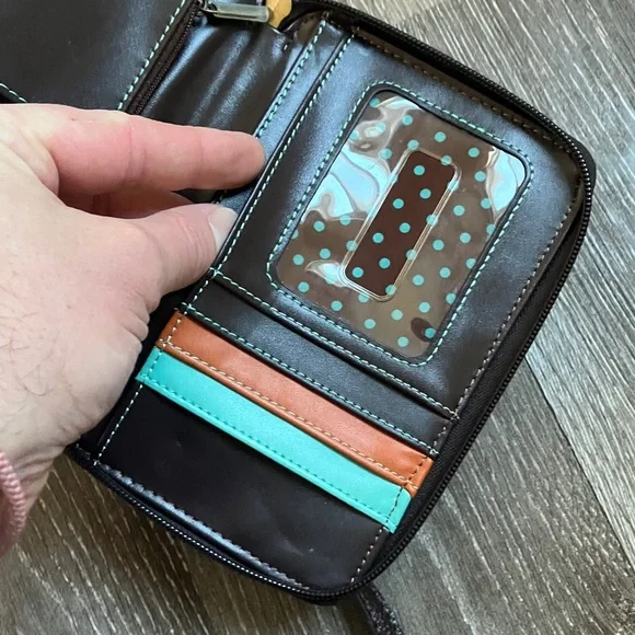 Chala Daisy Crossbody Cell Phone Case Wallet - Picture 8 of 16